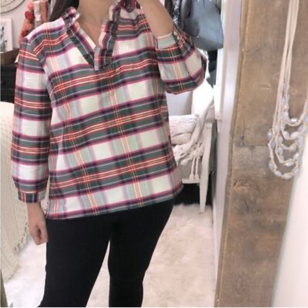 Crown & Ivy Size Large Ruffle VNeck Pink Plaid Women's Holiday Christmas Top